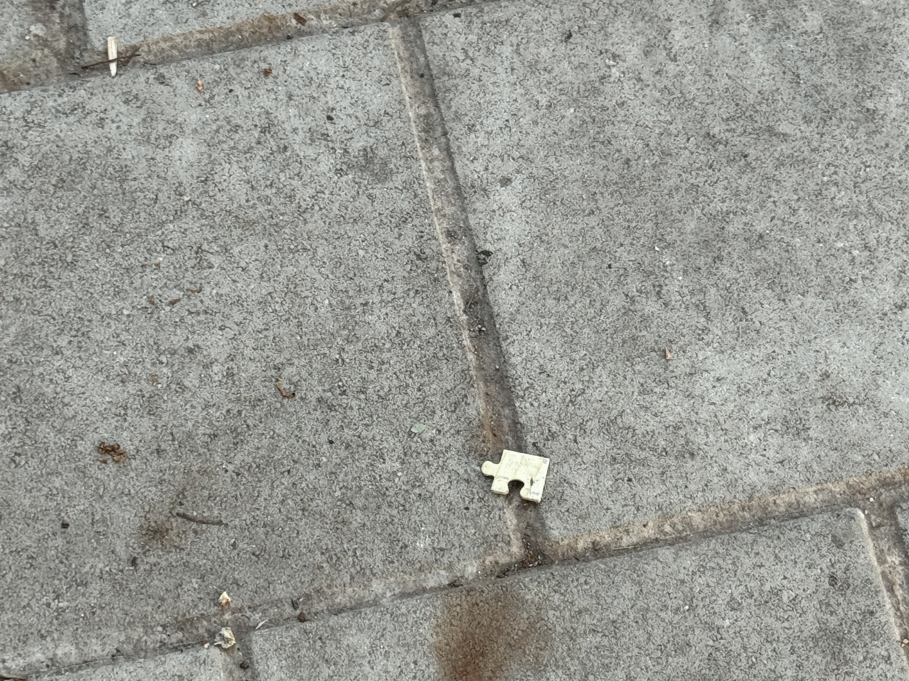 Puzzle auf dem Boden