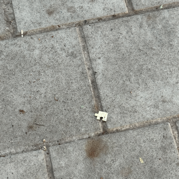 Puzzle auf dem Boden
